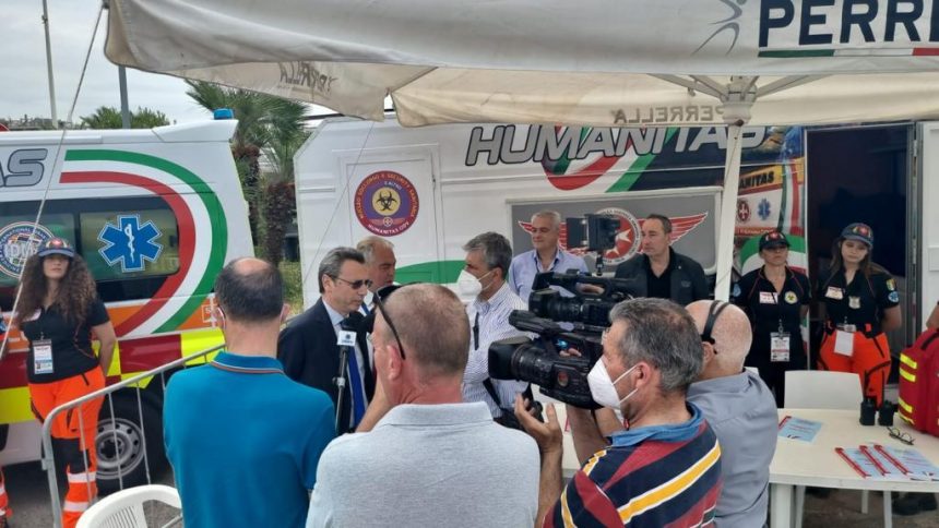 Postazione di Primo Soccorso Humanitas al Porto Masuccio Salernitano