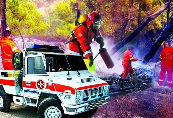 Incendio al Canalone di Salerno